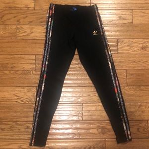 Jardim Agharta size medium adidas leggings